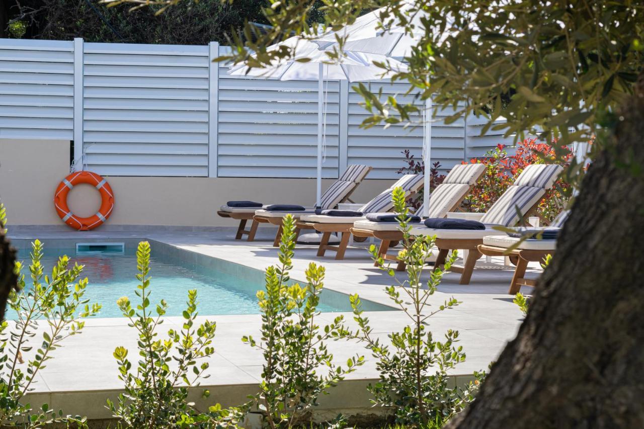 Meliora Suites Dhrapaniás Exterior photo